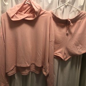 Fabletics sweatshirt/ short set